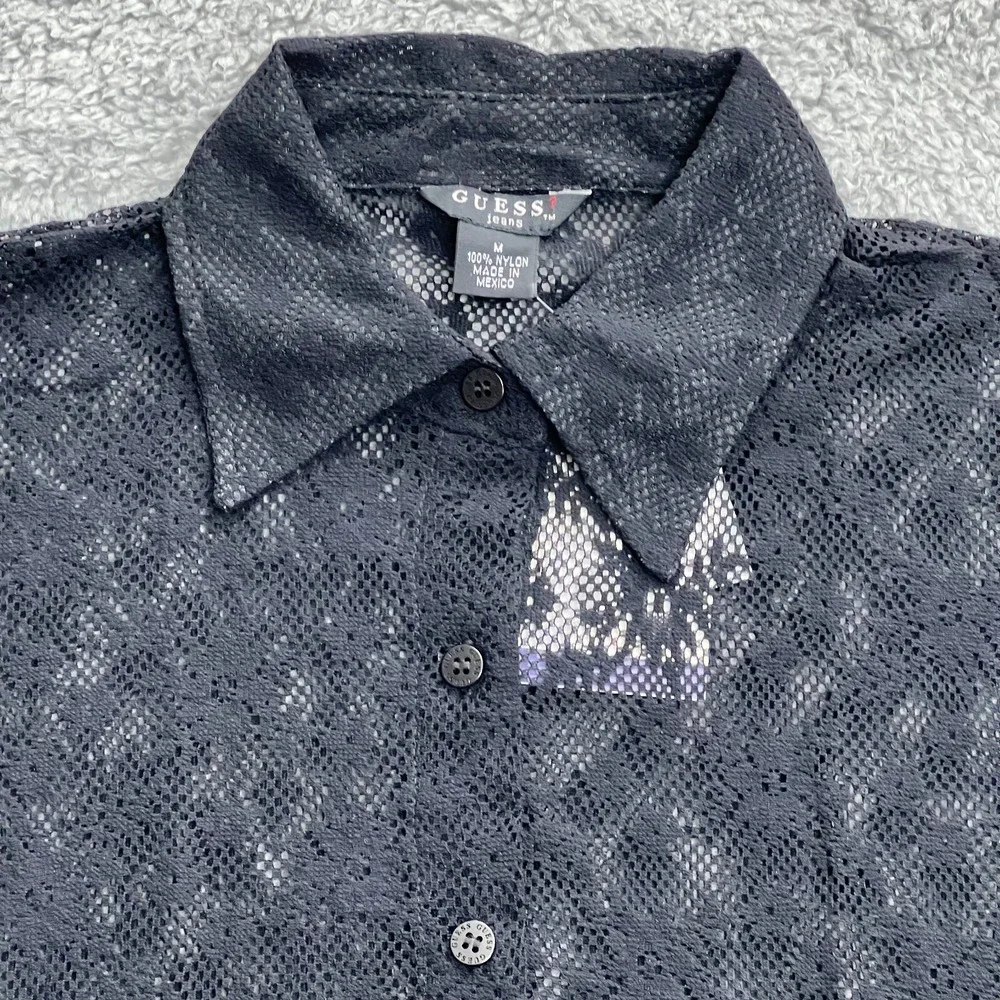 Guess U.S.A. Black Lace Fitted 3/4 Button Nylon Top Women's Size M VTG NWT‎